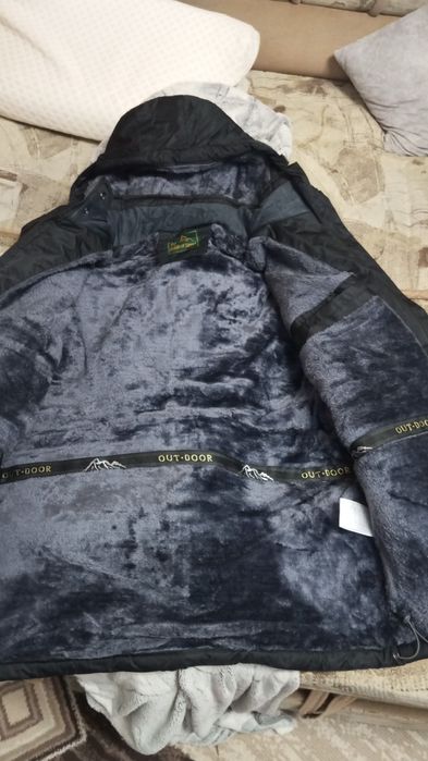 Куртка теплая...