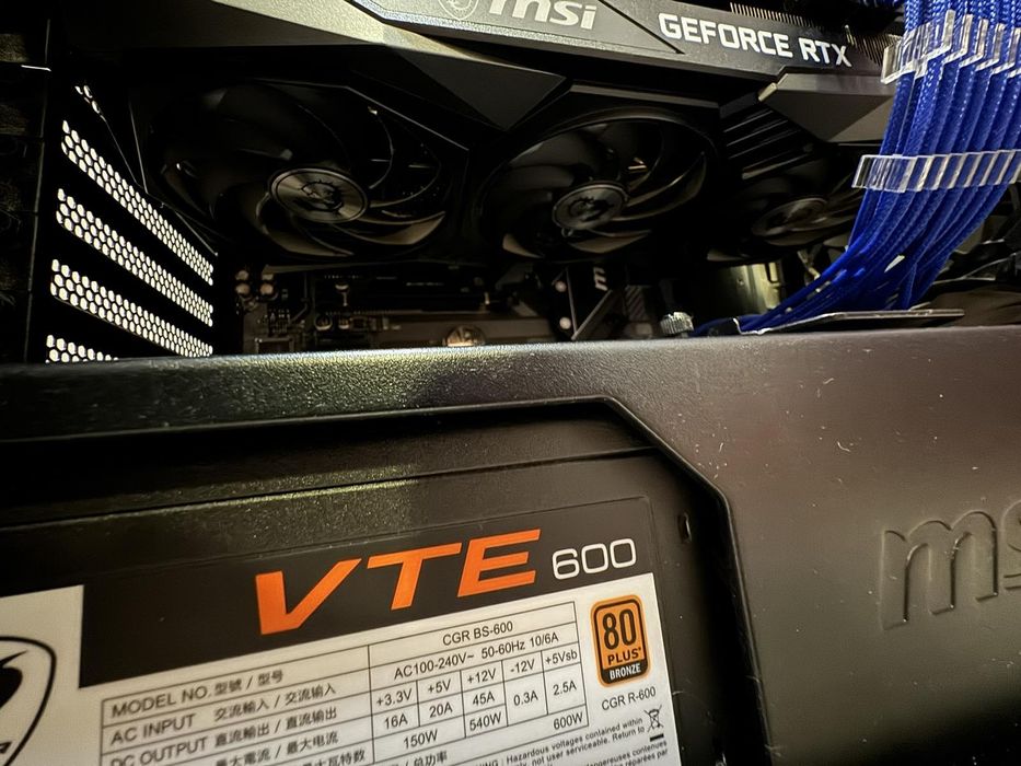 Ryzen 5 5600 / RTX 3060 MSI 12GB / 16 GB RAM