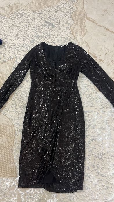 Продаётся платье