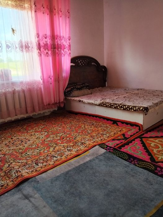 4 бөлмеді жер үи сатылады