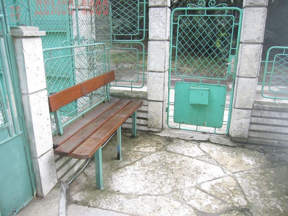 Дава се под наем Етаж от къща в Варна, Левски - 100 кв.м за 500 € - Снимка #2