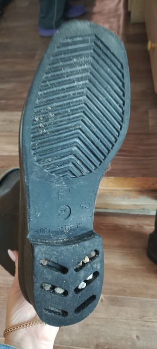 Резиновые сапоги