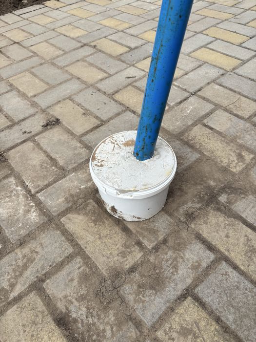 Детские качели металлические