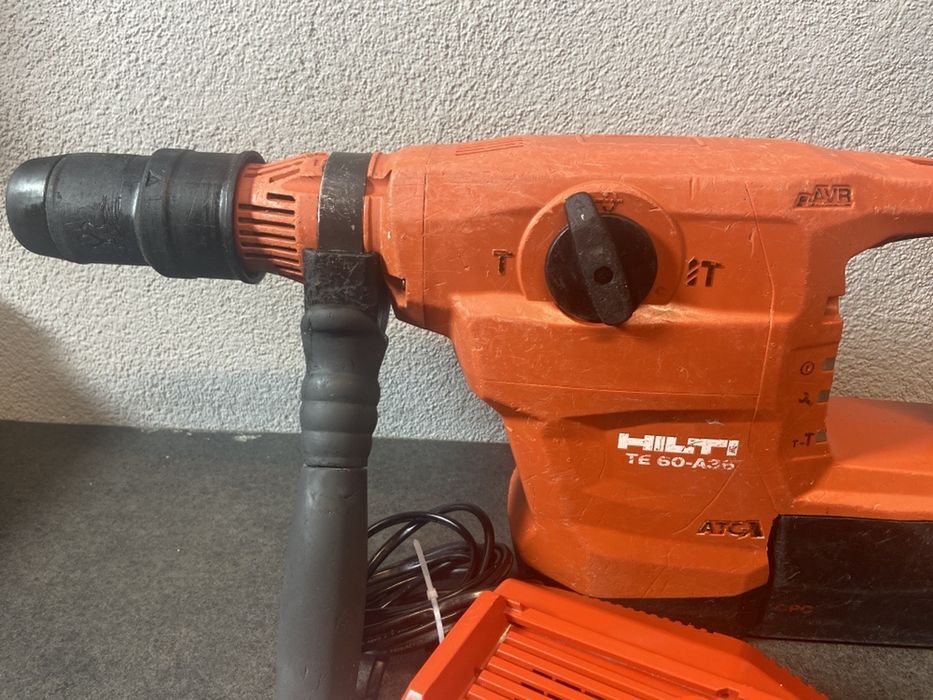 Hilti TE 60-A36 04/2019 rotopercutor sds max pe baterie bosch makita