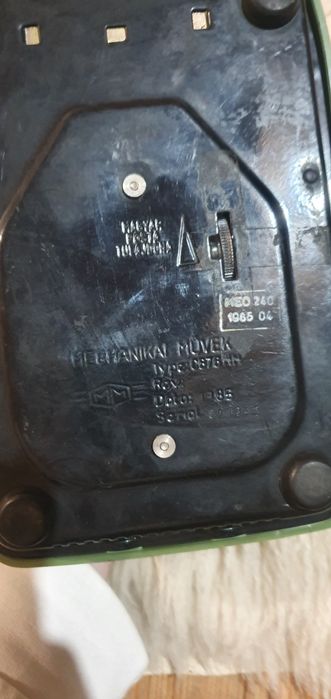 Telefon fix cu disc rotativ din 1985