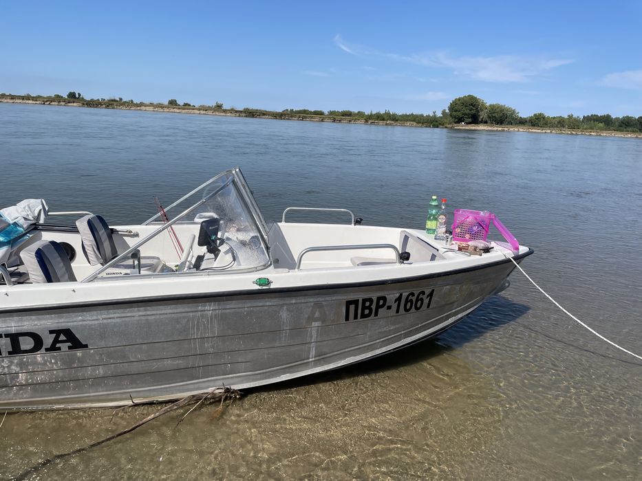 Продам катер алюминивый 2015 год