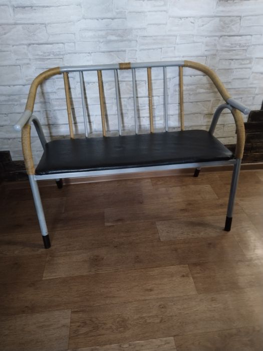 Продам лавку металлическую