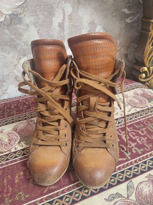 Продам батиночки