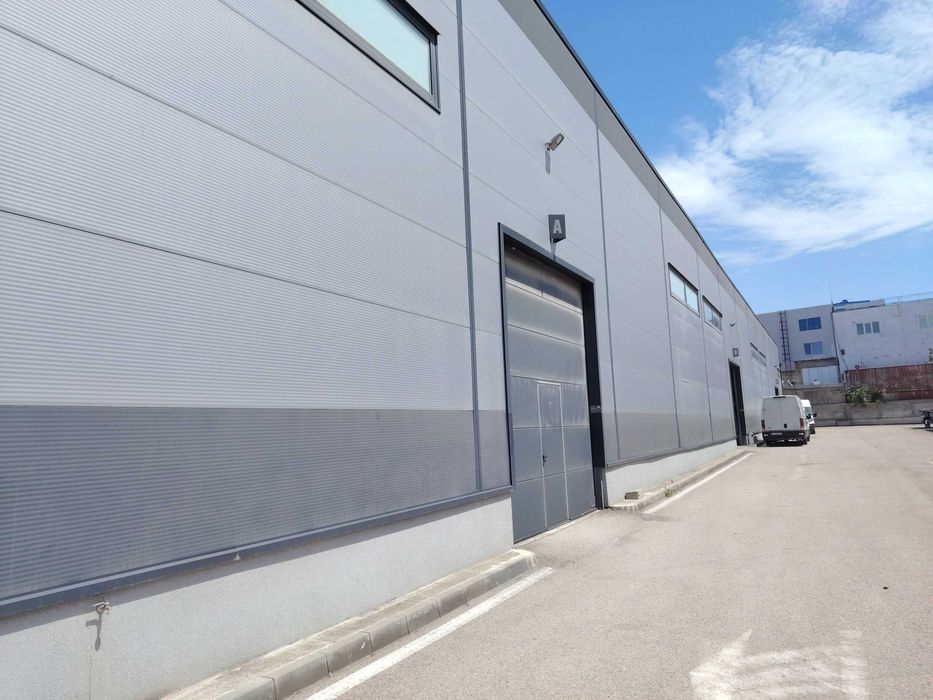 Дава се под наем Склад в Варна, Западна промишлена зона - 607 кв.м за 3712.8 € - Снимка #4