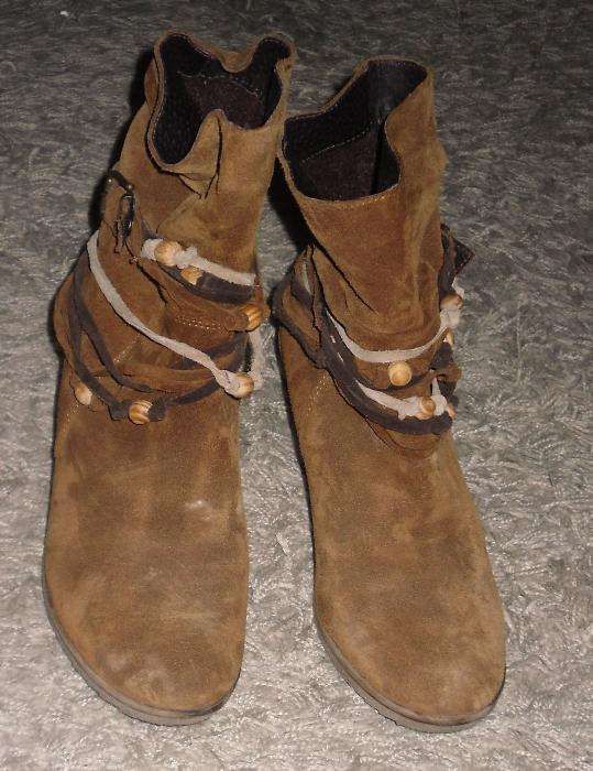 cizme Benvenutti piele intoarsa naturala nr 39