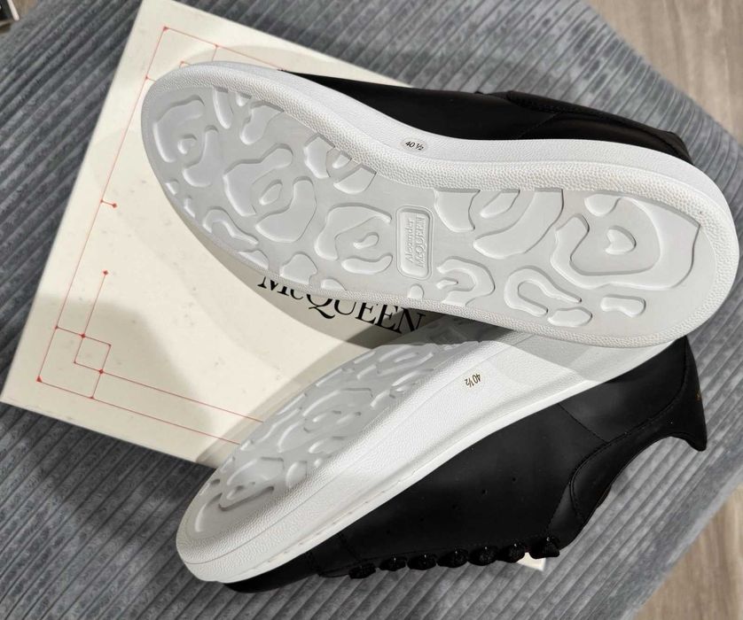 Adidasi Sport Sneakers Alexander McQueen White Black Negru - Livrare Verificare