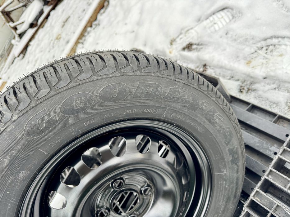 ЧИСТО НОВА Резервна гума+джанта 14цола 4x100+Авариен комплект за Opel