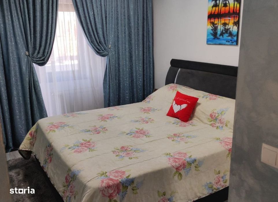 Duplex 4 camere intre Iasi si Miroslava,403mp teren,mobilat Cod:158876