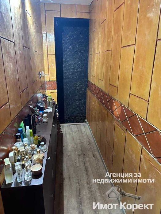 Продава се Четиристаен апартамент в Асеновград - 85 кв.м за 1236 €/кв.м - Снимка #14