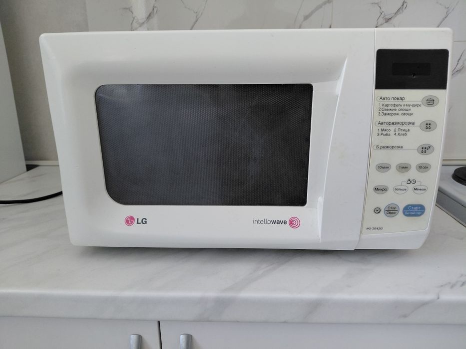 Микроволновка  LG