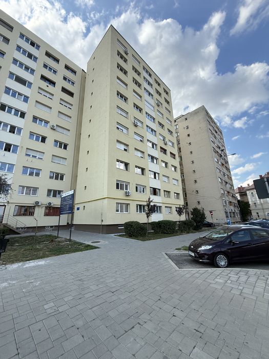 Ofer spre închiriere Apartament 3 Camere Ultracentral