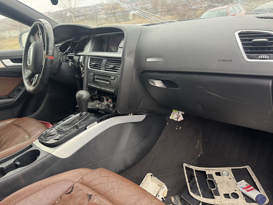 Dezmembrari audi a5  2009-2016