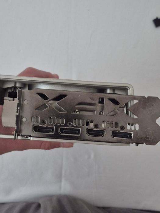 Rx 6700xt XFX QlCK 12gb Vram