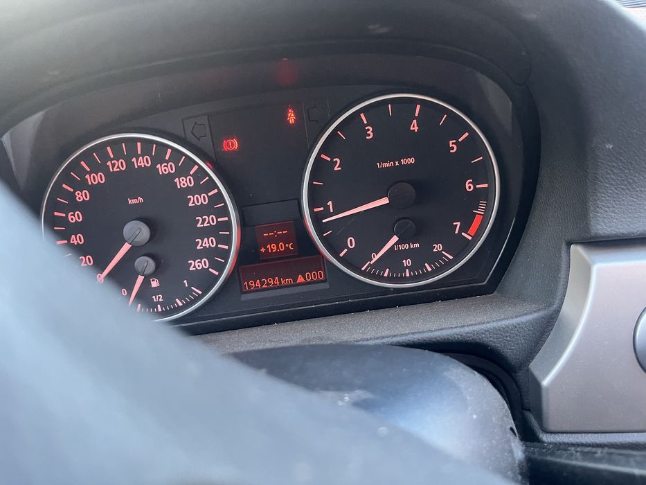 Piese BMW E90 318 i SERIA 3 an 2006 motor 2.0 i benzina 129 CP N46B20B