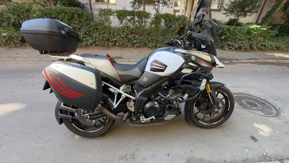 Suzuki DL 1000 V-Strom Suzuki V-Strom DL 1000 ABS