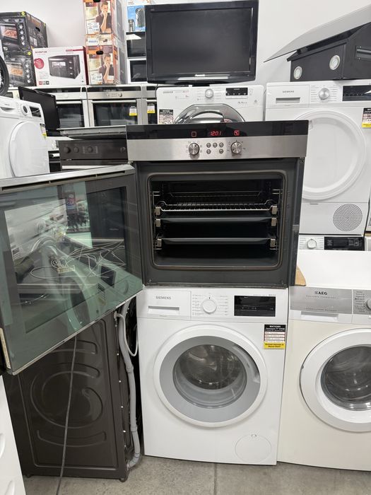 Фурна за вграждане SIEMENS