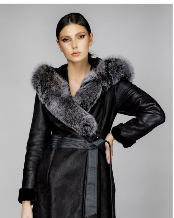 Cojoc din blană de miel cu glugă de vulpe argintie Geronimo