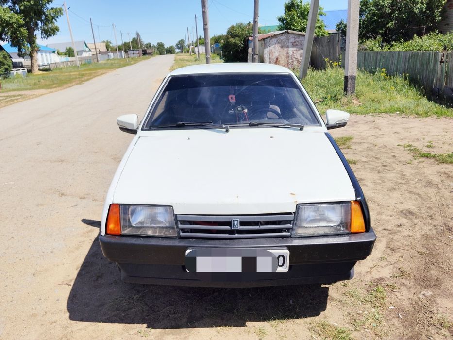 Продам ваз 21083