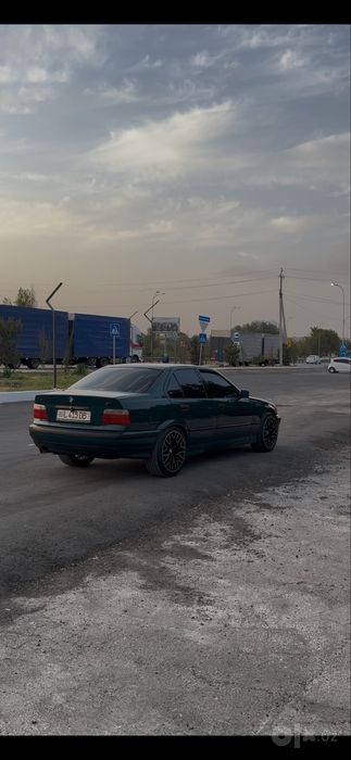 Bmw E36 tayor moshina