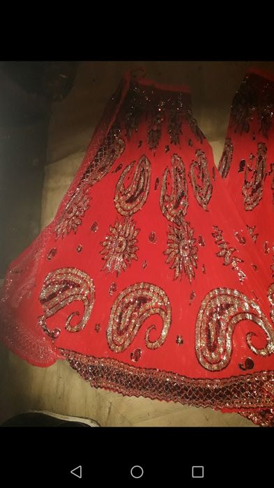 Fuste țigănești și bluze țigănești 200 ron bluze 300ron fuste