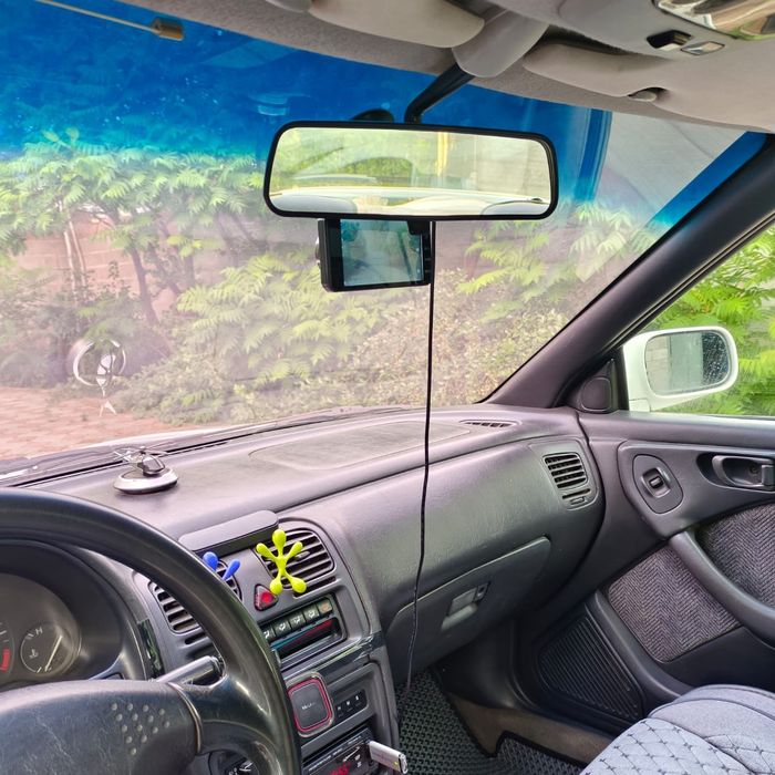 Автомобиль Субару