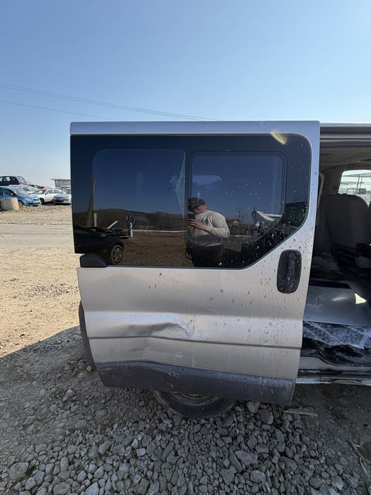 Opel Vivaro / Renault Trafic / Nissan Primastar – На части