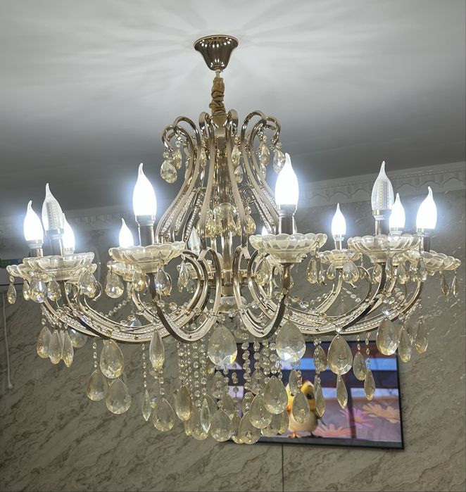 Lyustra klassik-