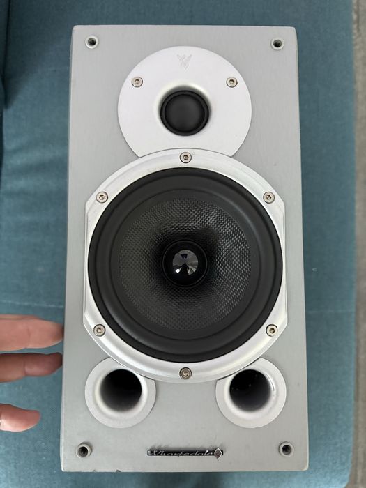 Boxe Wharfedale Diamond 9.1