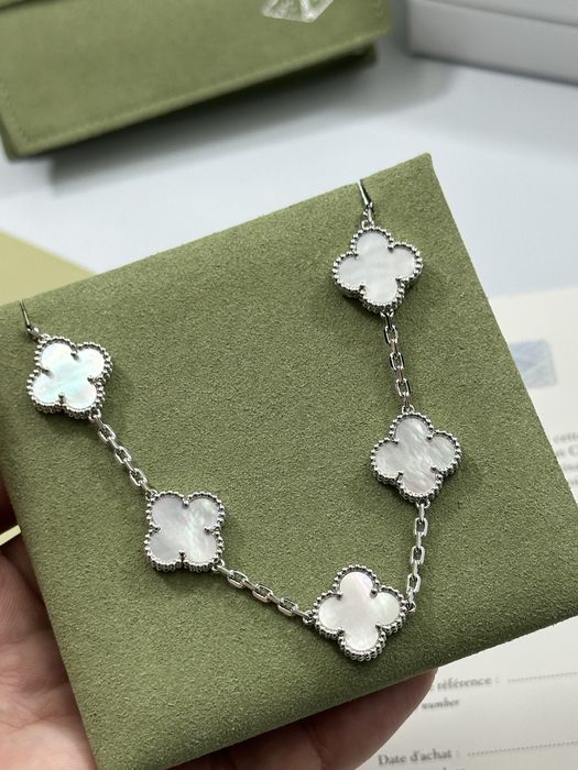 Brățară Van Cleef & Arpels 5 motifs White Gold 750 White Pearl