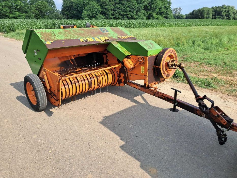 balotiera marca Gallignani model 5000
