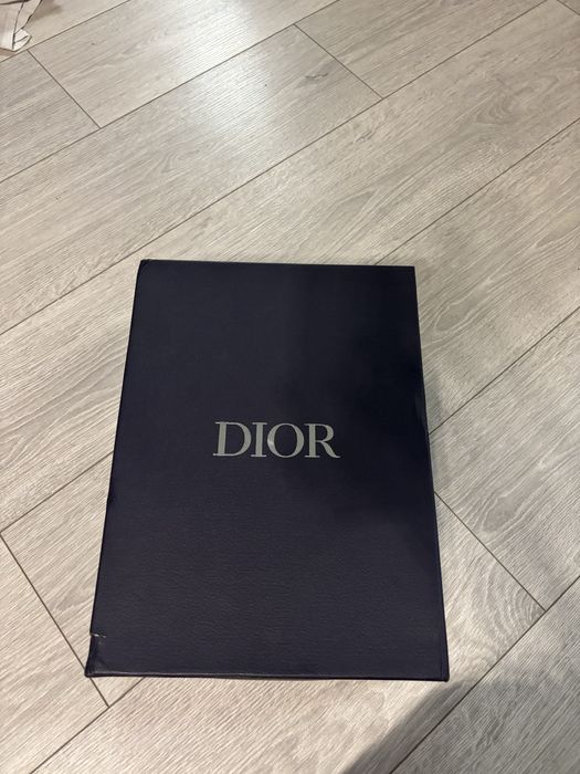 Диор Б22-Dior B22