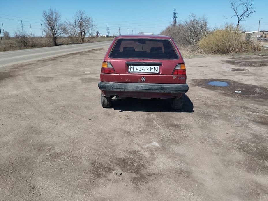 Продам гольф 2 в норм состоянии.