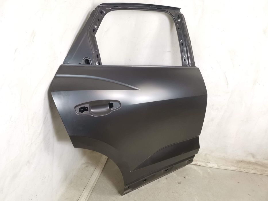 Ауди Кю3 Спортбек / Audi Q3 Sportback 1 Задна дясна врата - Оригинална