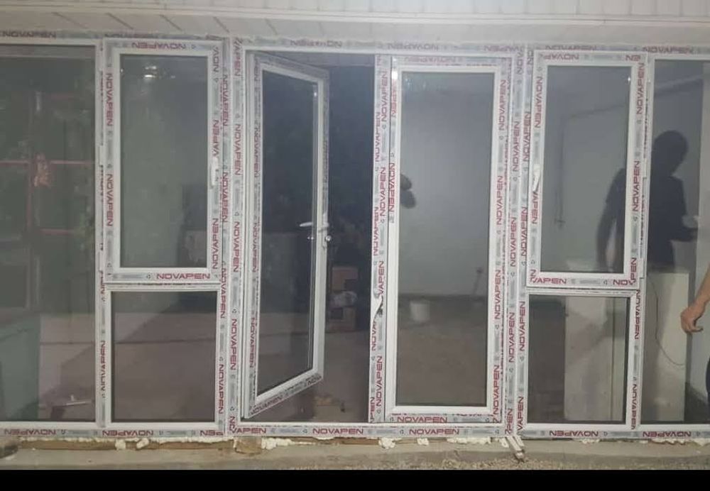 Пластиковые окна,двери и витражи