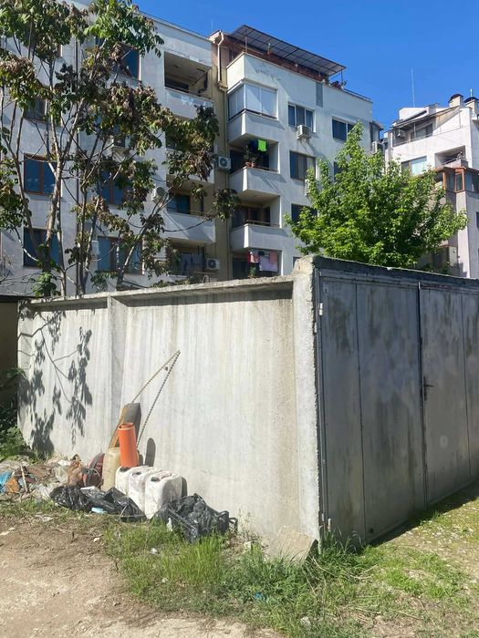Продава се Гараж / Паркомясто в Пловдив, Кършияка - 18 кв.м за 57 €/кв.м - Снимка #1