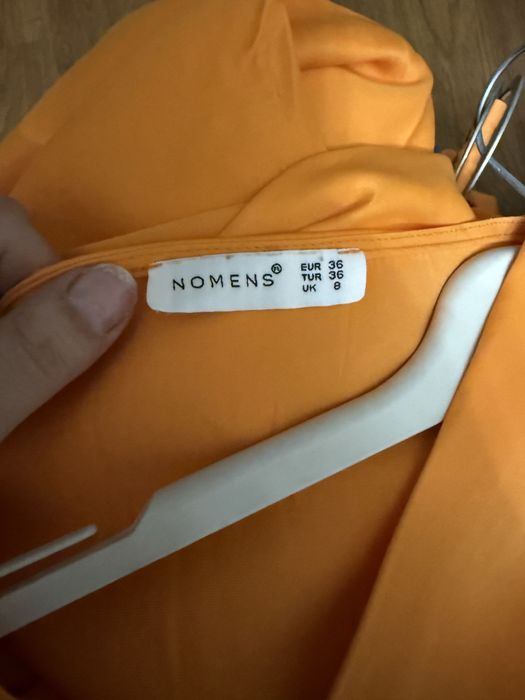 Продам платье хорошие