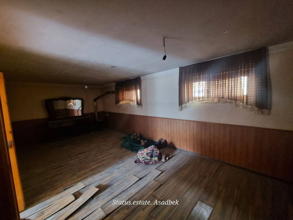 Hovli.  Samarqand viloyati Pastdarğom tumani Nayman