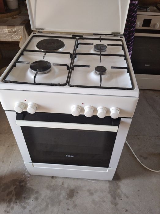 Продам газ плиту