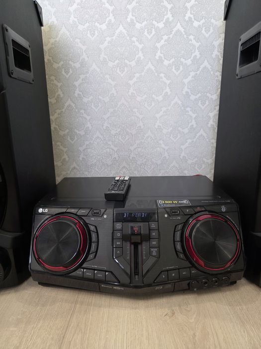 Продам Музыкальный центр LG 3500 W
