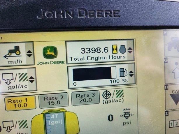 Опрыскиватель John Deere 4730