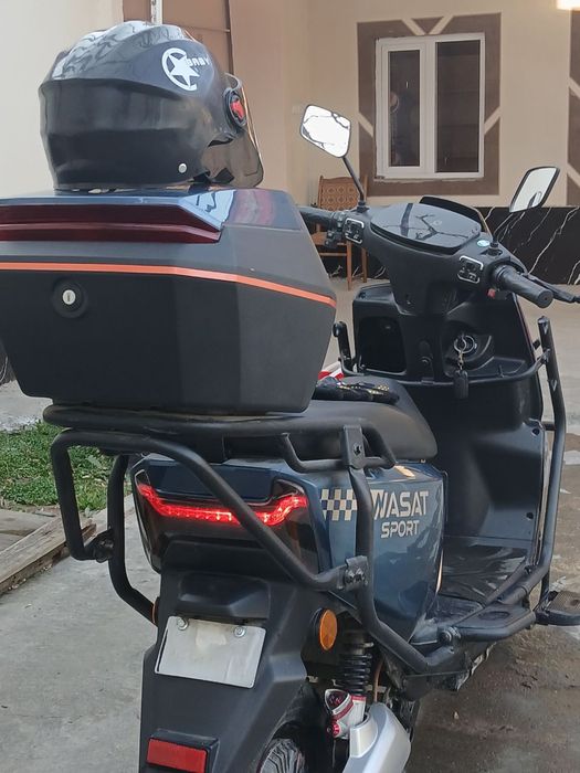 Skuter srochna sotiladi Скутер хали янги Сотишдан максад пул керек янг