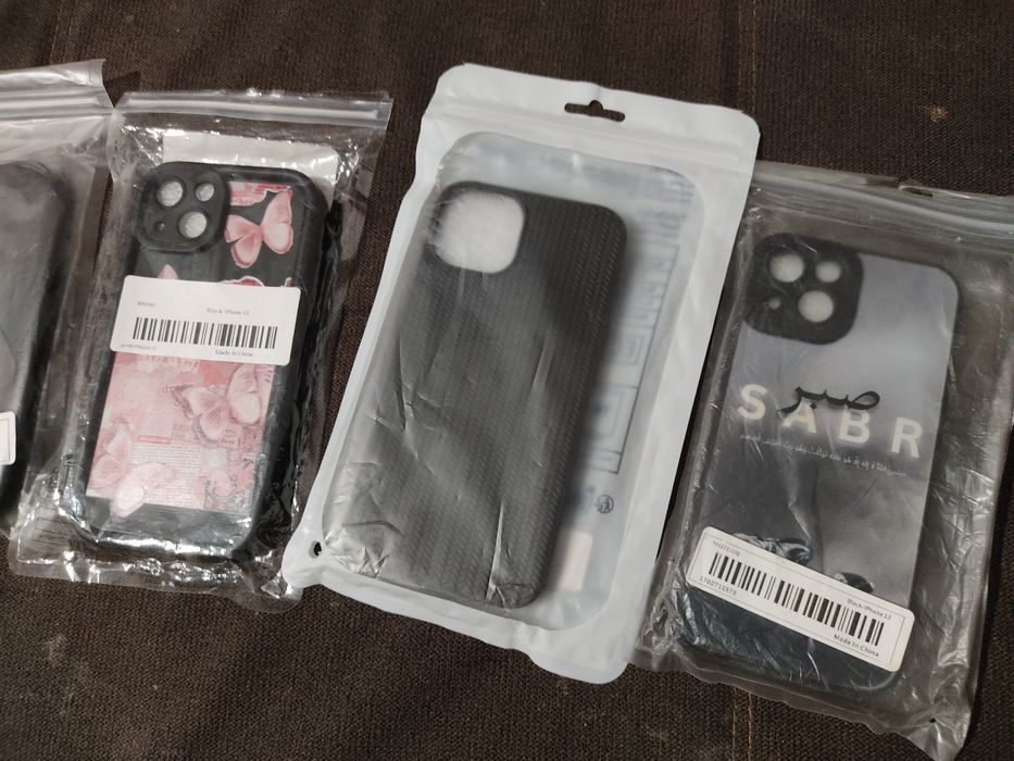 Продам чехлы на iphone 13