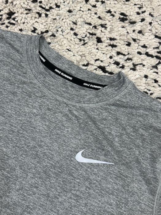 Мъжка блуза NIKE RUNNING DRI-FIT . Размер М