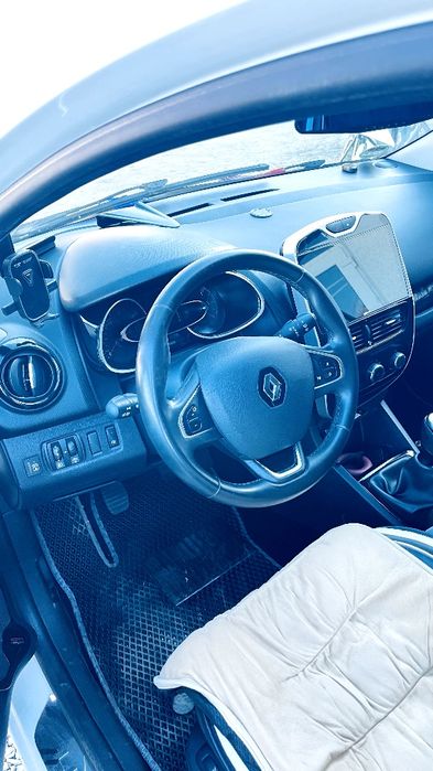 Reno clio avariat 2019