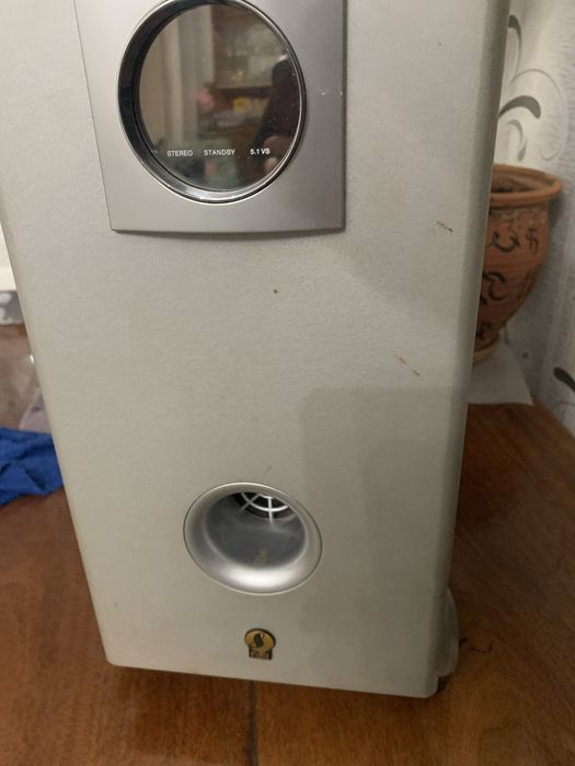 Колонка сафбуфер